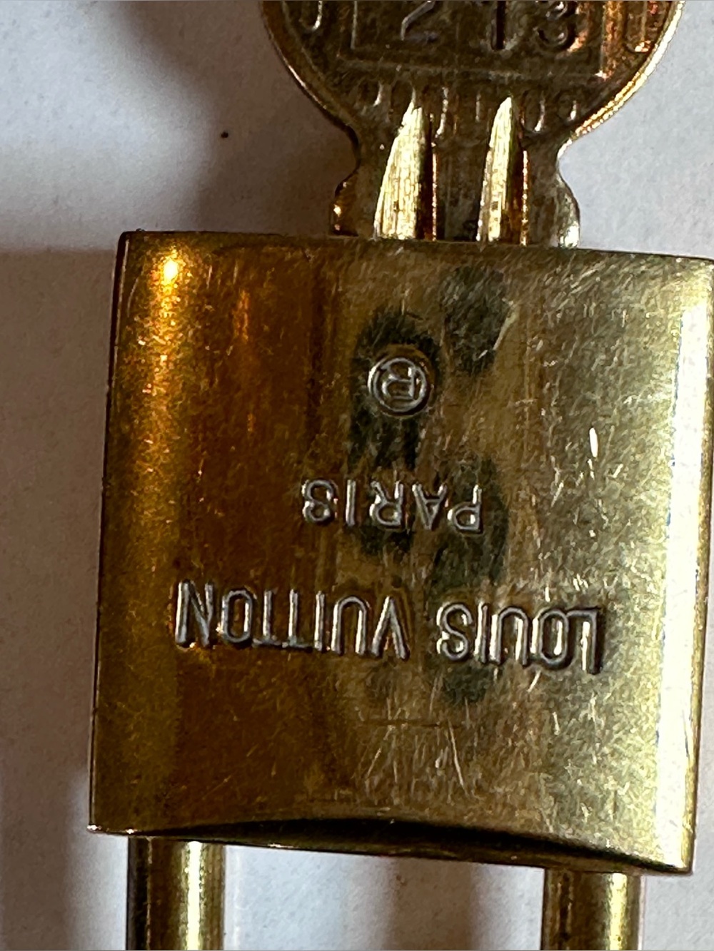 Louis Vuitton Lock n Key on Necklace - Picture 6 of 8
